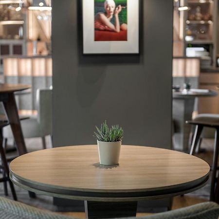 Ac Hotel By Marriott Madrid Airport Coslada Buitenkant foto