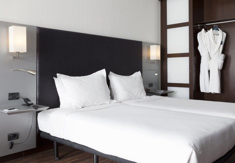Ac Hotel By Marriott Madrid Airport Coslada Buitenkant foto