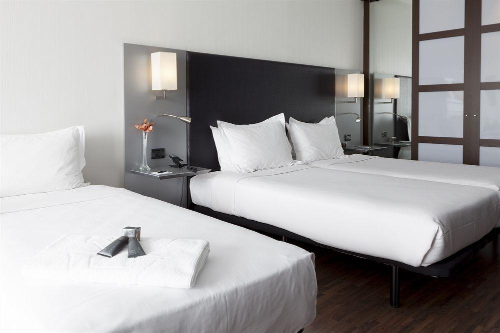 Ac Hotel By Marriott Madrid Airport Coslada Buitenkant foto