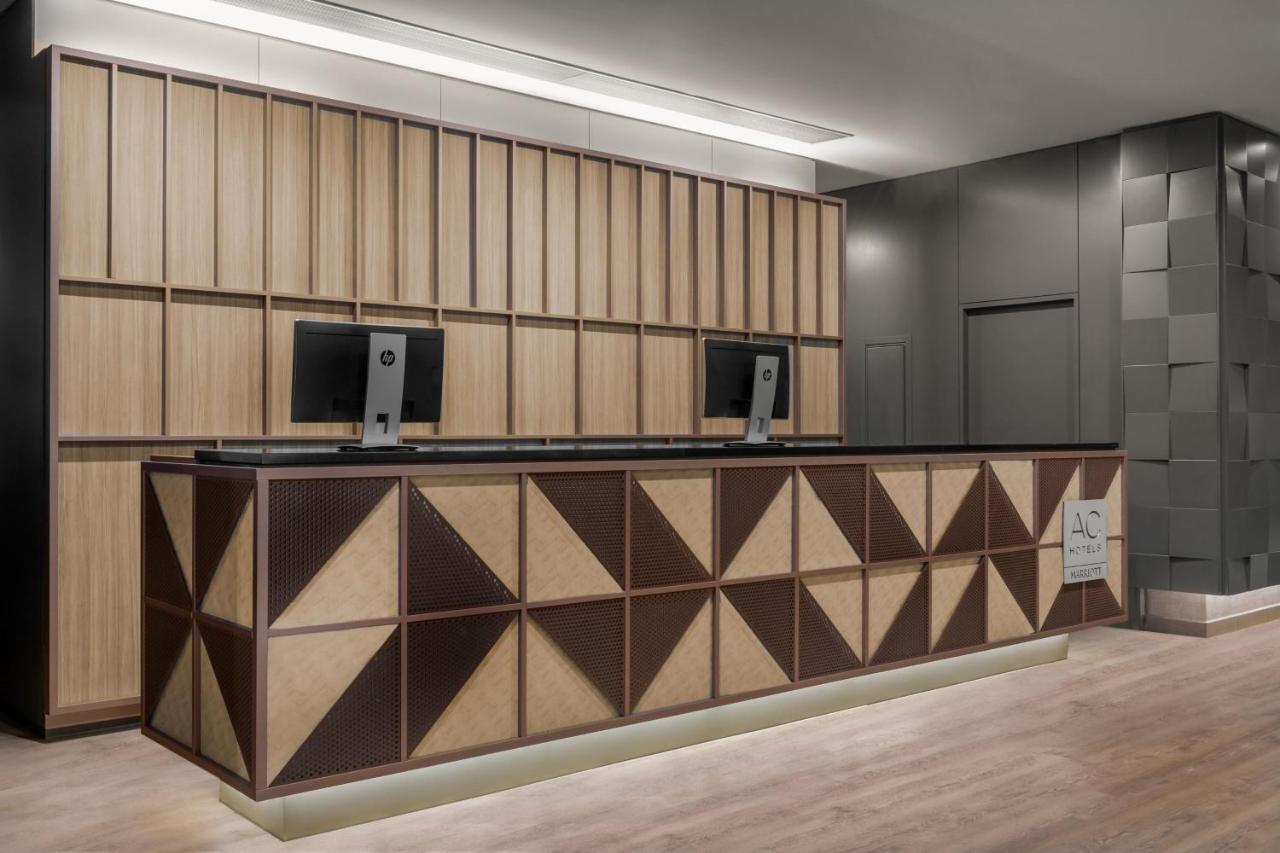 Ac Hotel By Marriott Madrid Airport Coslada Buitenkant foto