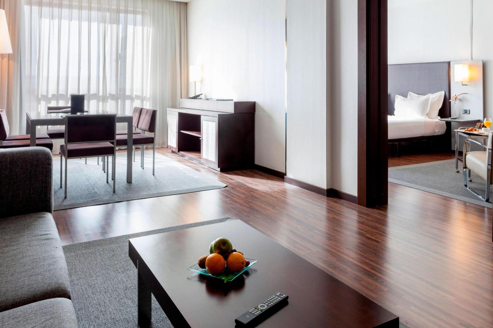 Ac Hotel By Marriott Madrid Airport Coslada Buitenkant foto
