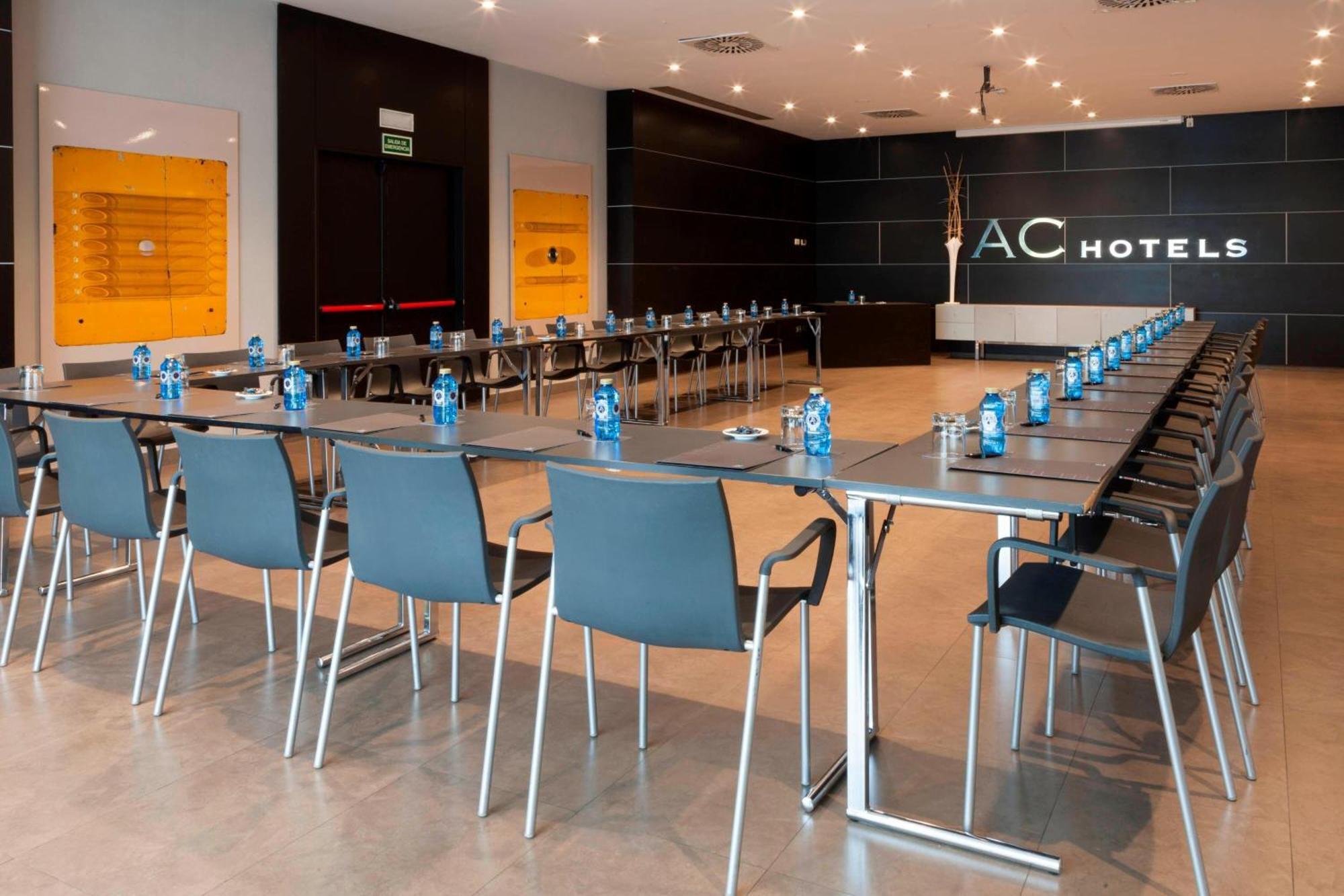 Ac Hotel By Marriott Madrid Airport Coslada Buitenkant foto
