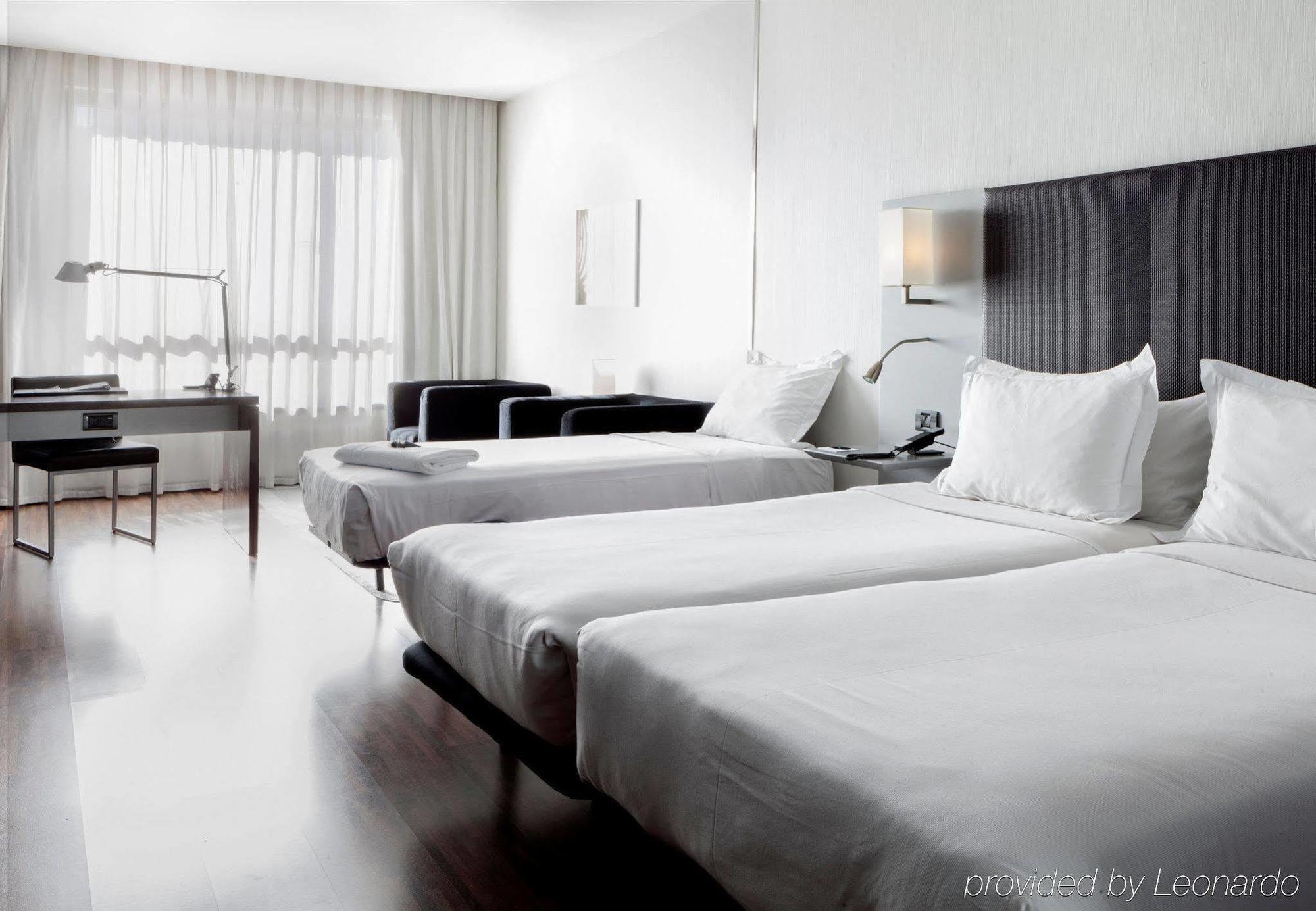 Ac Hotel By Marriott Madrid Airport Coslada Buitenkant foto