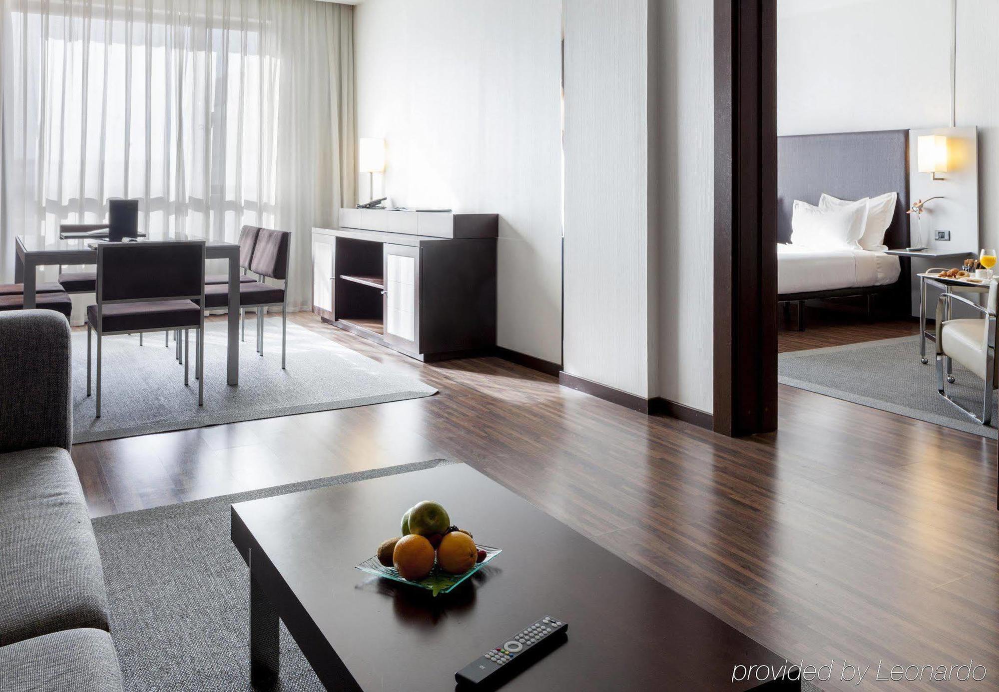 Ac Hotel By Marriott Madrid Airport Coslada Buitenkant foto