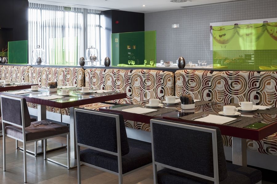 Ac Hotel By Marriott Madrid Airport Coslada Buitenkant foto